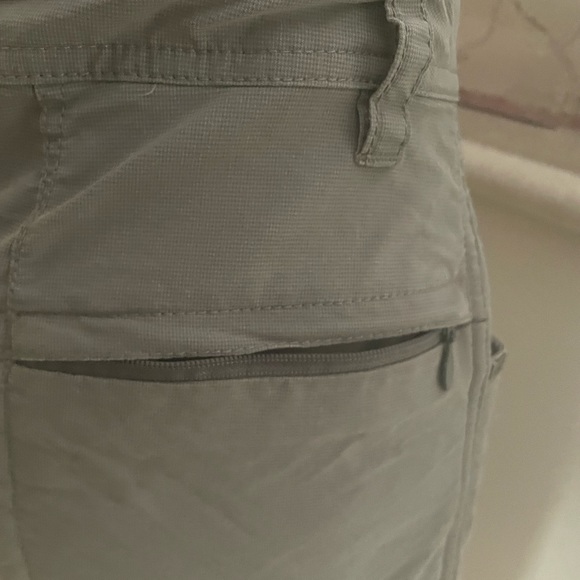 Gray sport skirt from Horny Toad - Picture 2 of 8